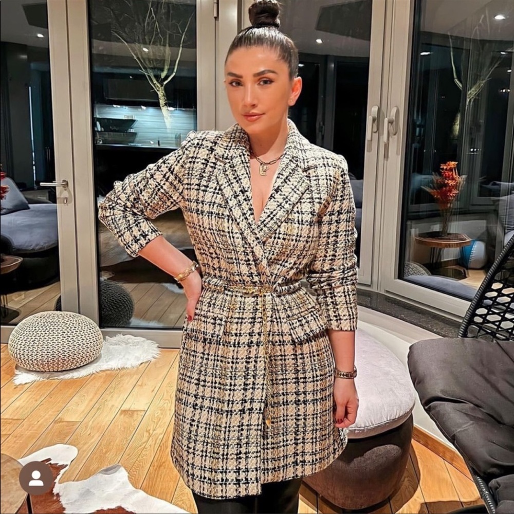 ZARA | NWT TEXTURED GOLD BELT BLAZER MEDIUM BLOGGERS’S Fav